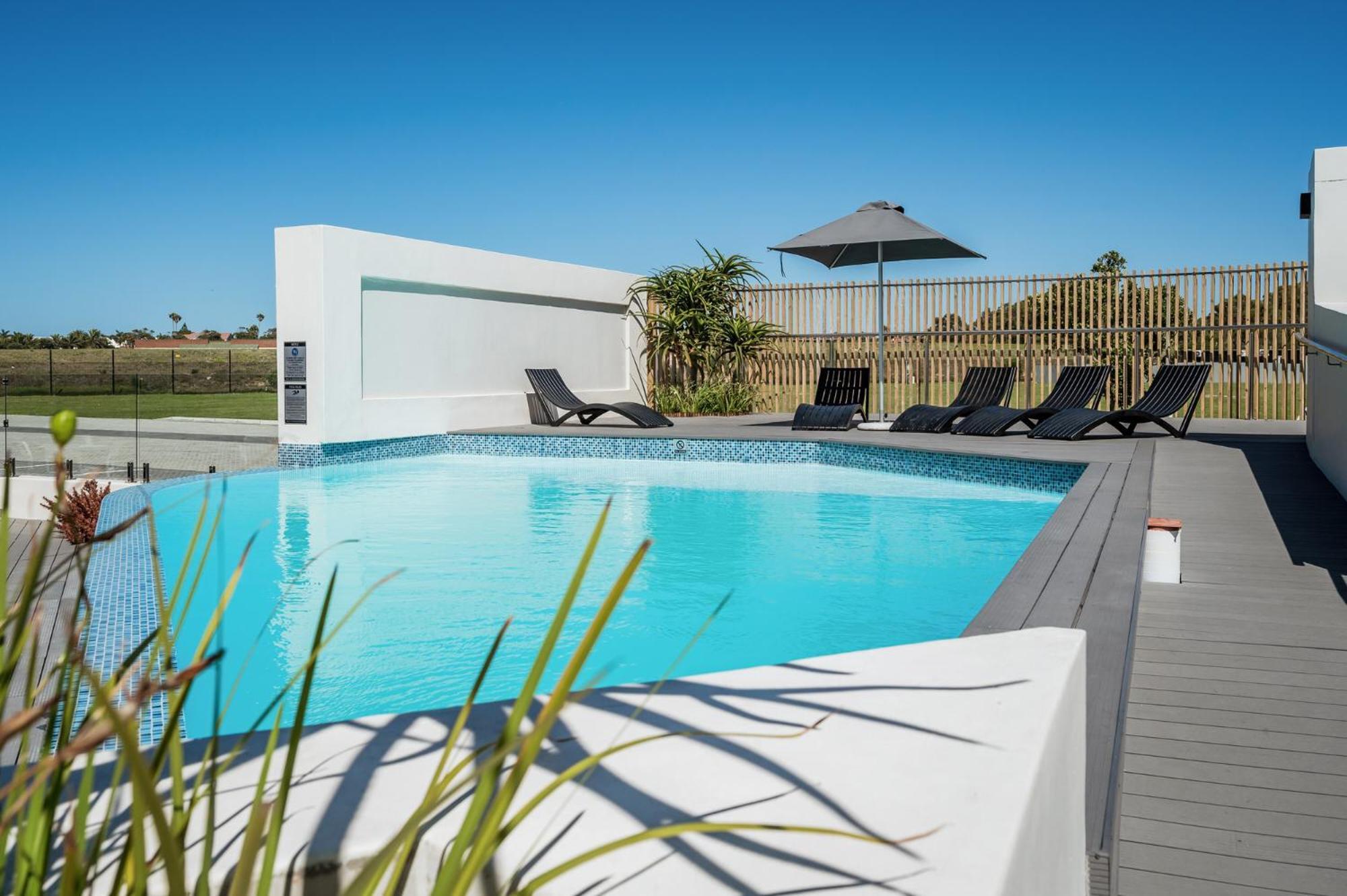 Cozy Modern Apartment At Bellamare Port Elizabeth Eksteriør billede